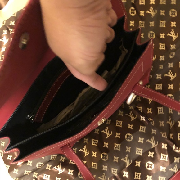 SEQUOIA Handbag - Picture 2 of 8